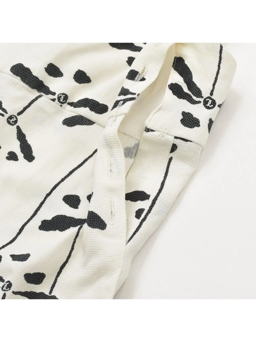 Chanel Mini Dress CC Logo Dragonfly Motif White Black Vintage 4 36